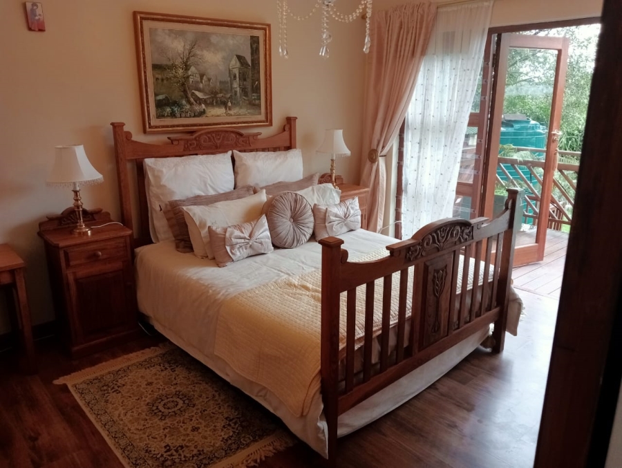 4 Bedroom Property for Sale in Nahoon Valley Park Eastern Cape
